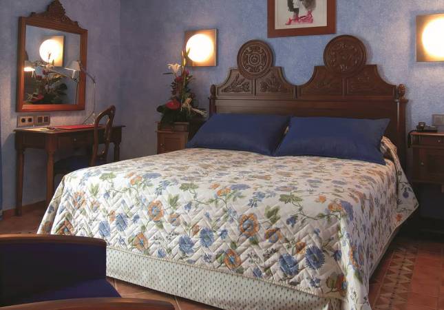 Confortables habitaciones en Salles Hotel & Spa Cala del Pi. Disfrúta con nuestro Spa y Masaje en Girona
